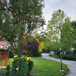 Pensión Napvirág-ház 4*