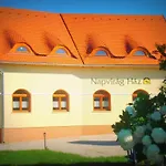 Napvirág-ház Pensión 4*
