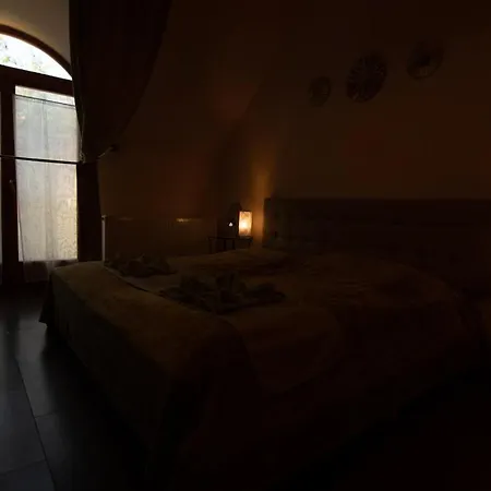 Guest house Napvirag-haz