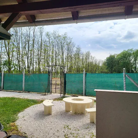Gasthof Napvirag-haz Zsira