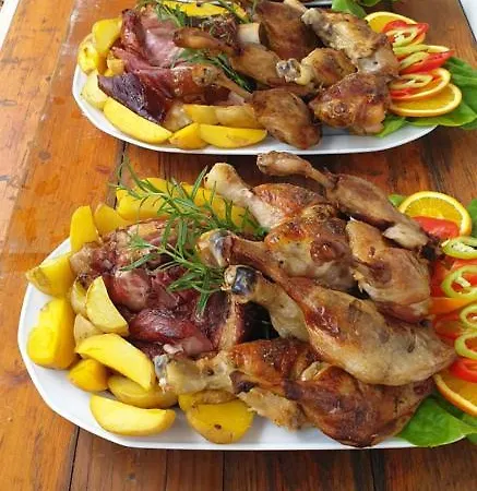 Napvirag-haz 3* Zsira