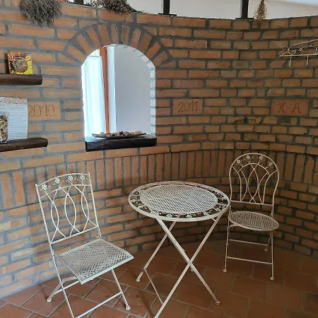Napvirag-haz Guest house Zsira